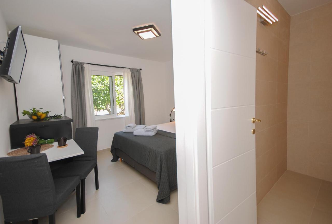 Rooms Dilk วิส ภายนอก รูปภาพ