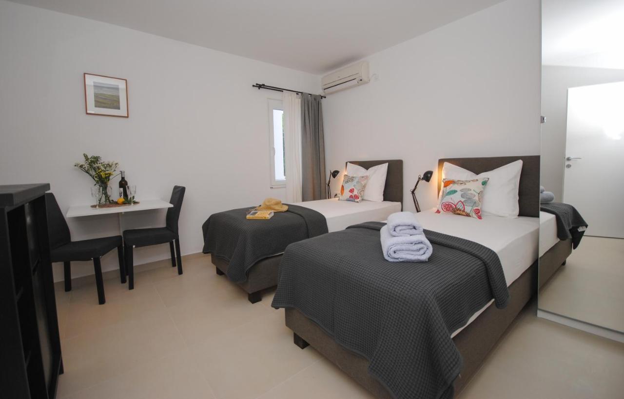 Rooms Dilk วิส ภายนอก รูปภาพ