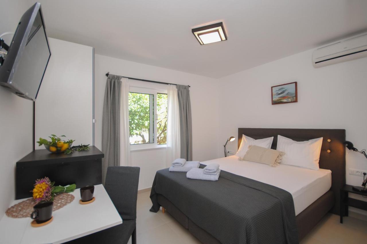 Rooms Dilk วิส ภายนอก รูปภาพ