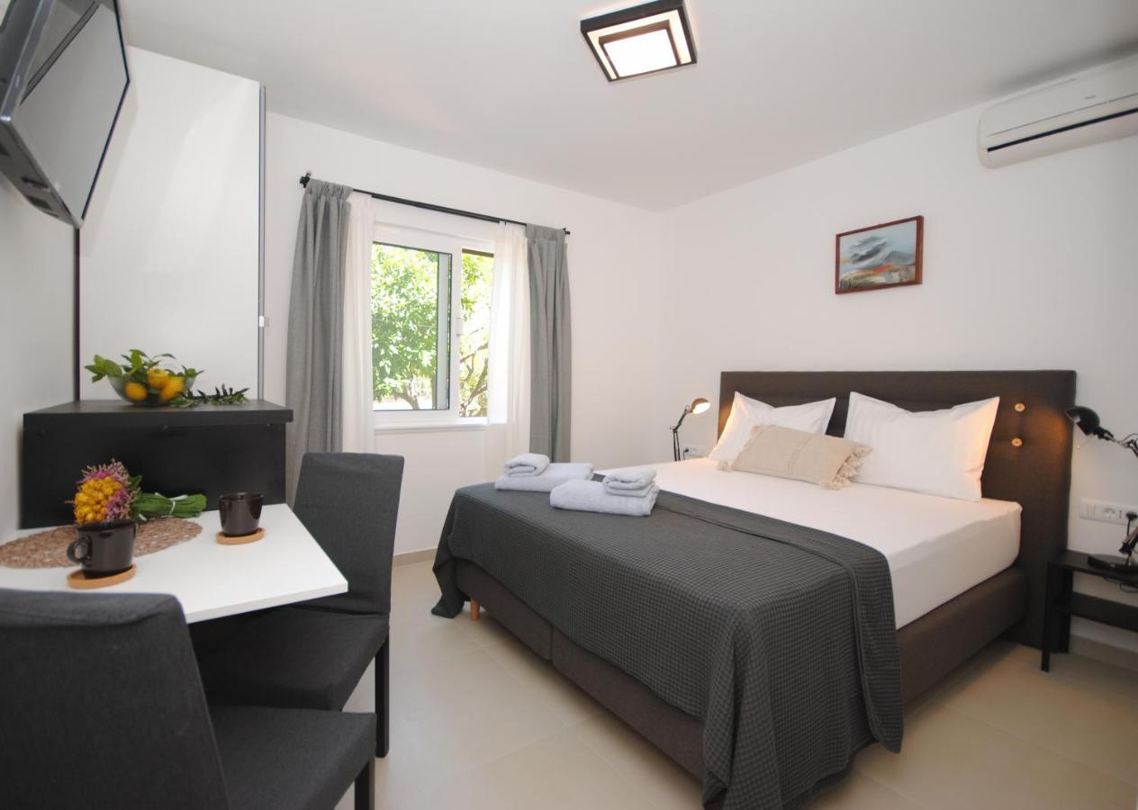 Rooms Dilk วิส ภายนอก รูปภาพ